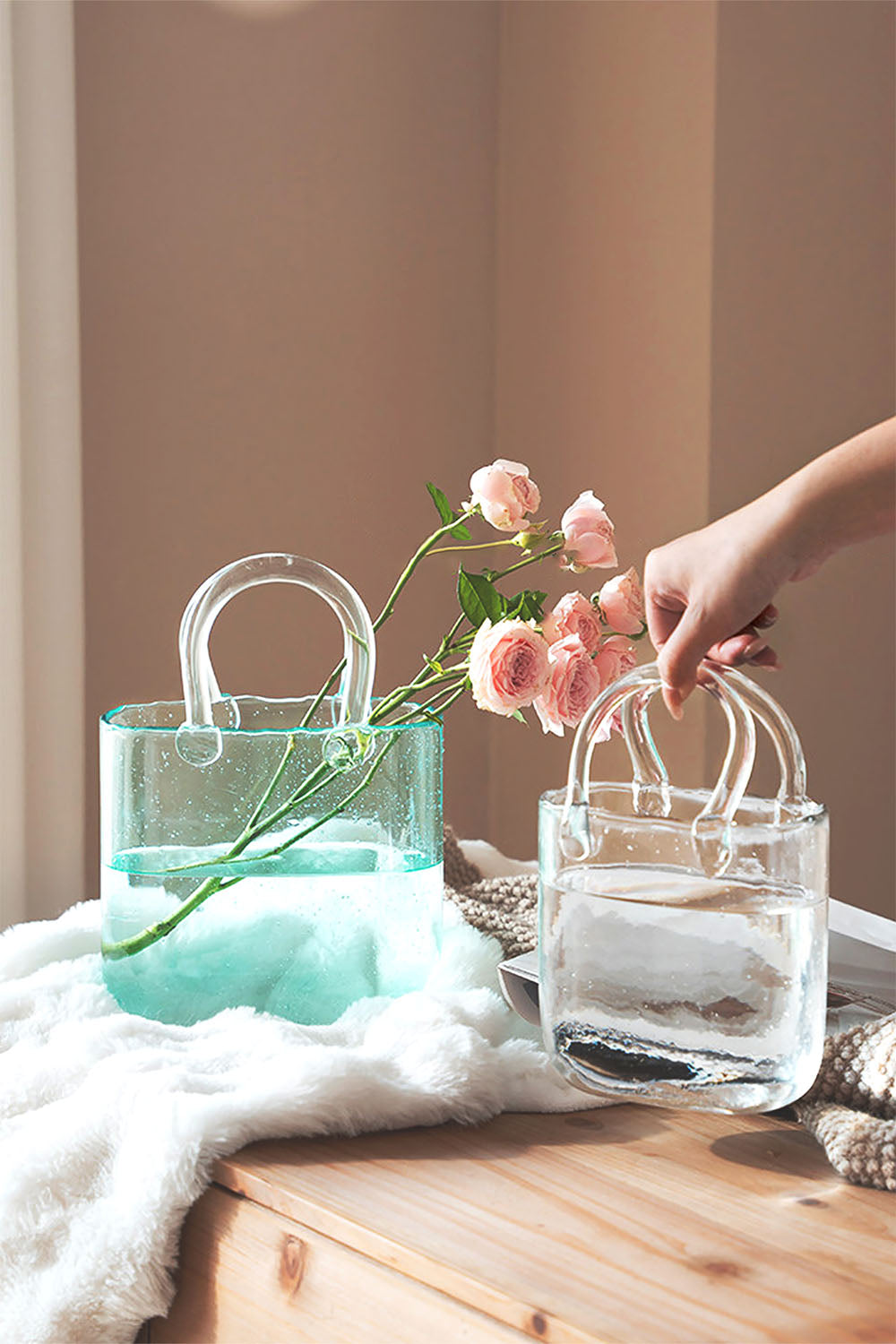 Isabella Glass Handbag Vase