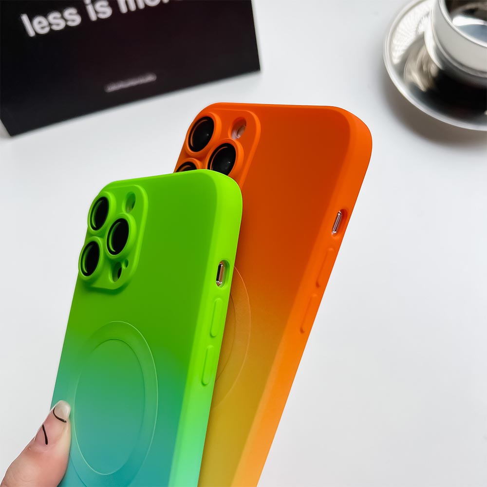 Magnetic Gradient Phone Case | ZAKAPOP
