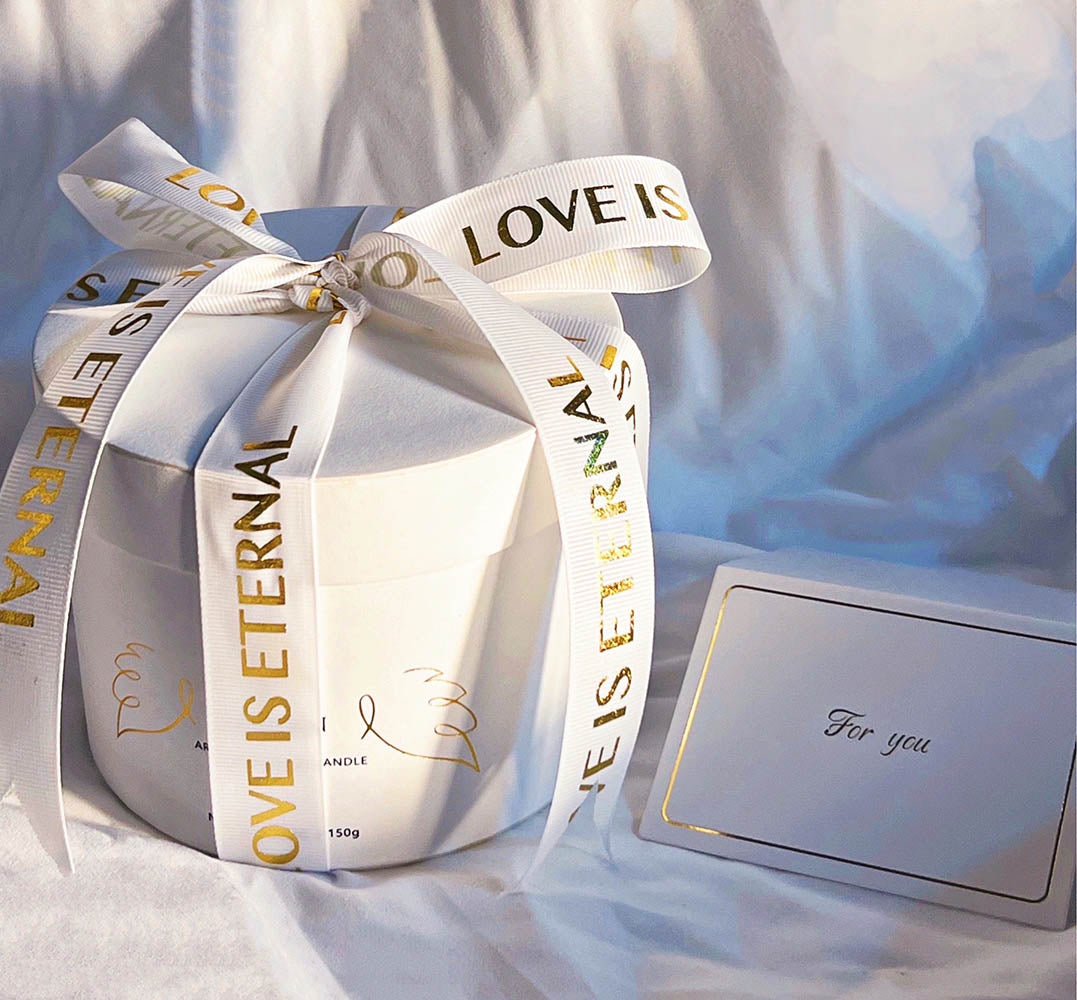 "Reborn" Colosseum Scented Candle Gift Set