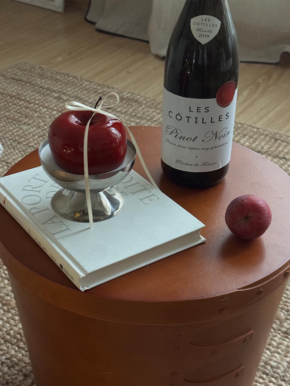 Red Apple Scented Candle