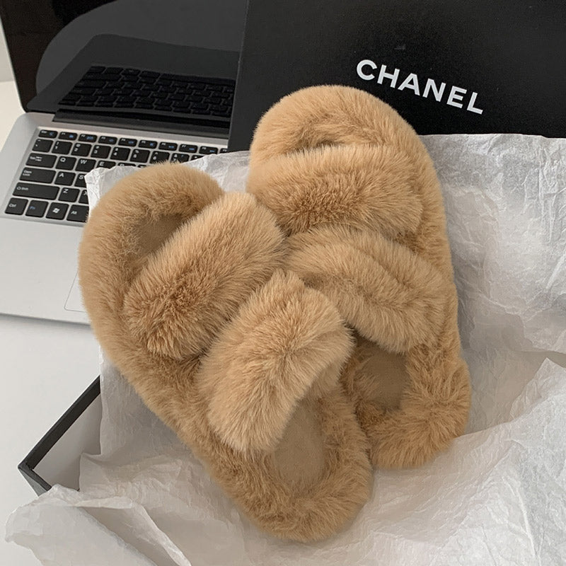 Stylish Thick-Sole Outdoor Wear Plush Winter Slippers  | ZAKAPOP