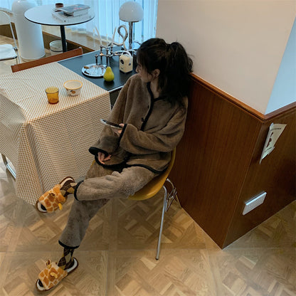 Cute Cartoon Giraffe Women's Winter Slippers | ZAKAPOP