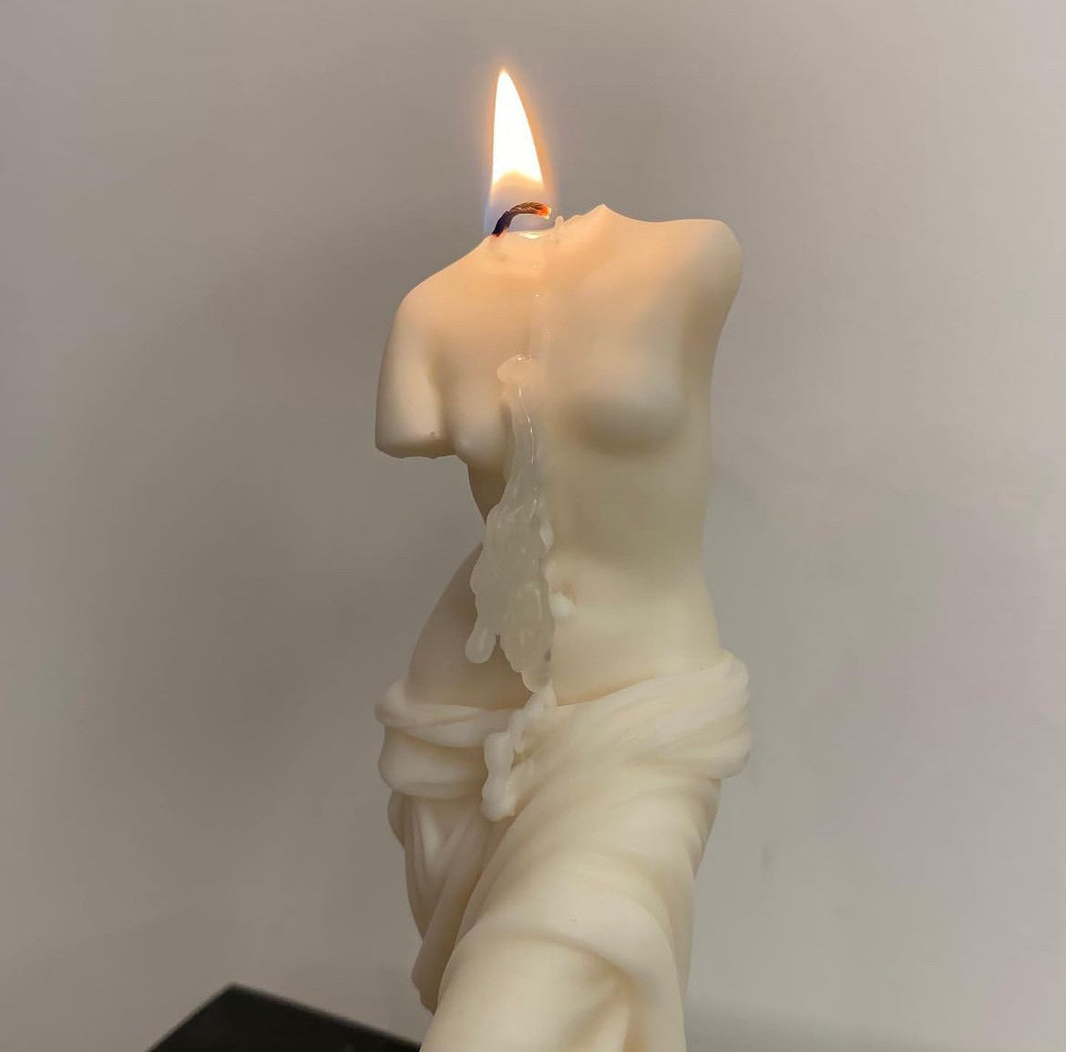David & Venus Candle Set in Sculpture