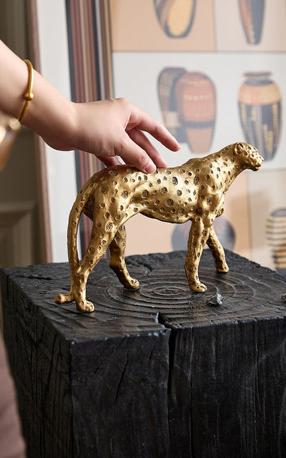 Exquisite Leopard Art Ornament