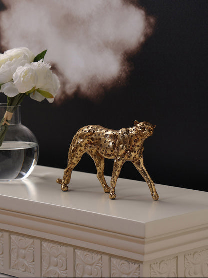 Exquisite Leopard Art Ornament