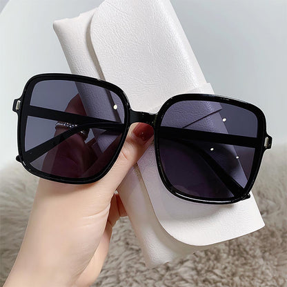 Fashionable Square Gradient Sunglasses | ZAKAPOP