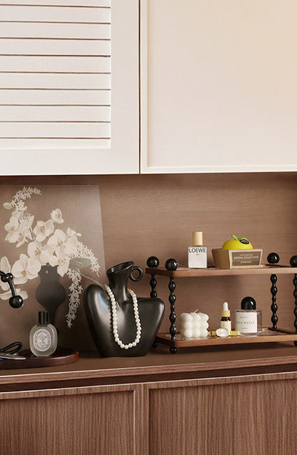 Graceful Shoulder Silhouette Vase