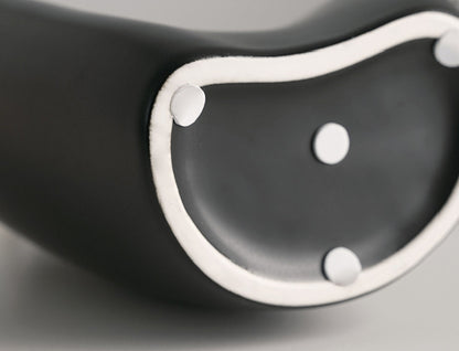 Graceful Shoulder Silhouette Vase