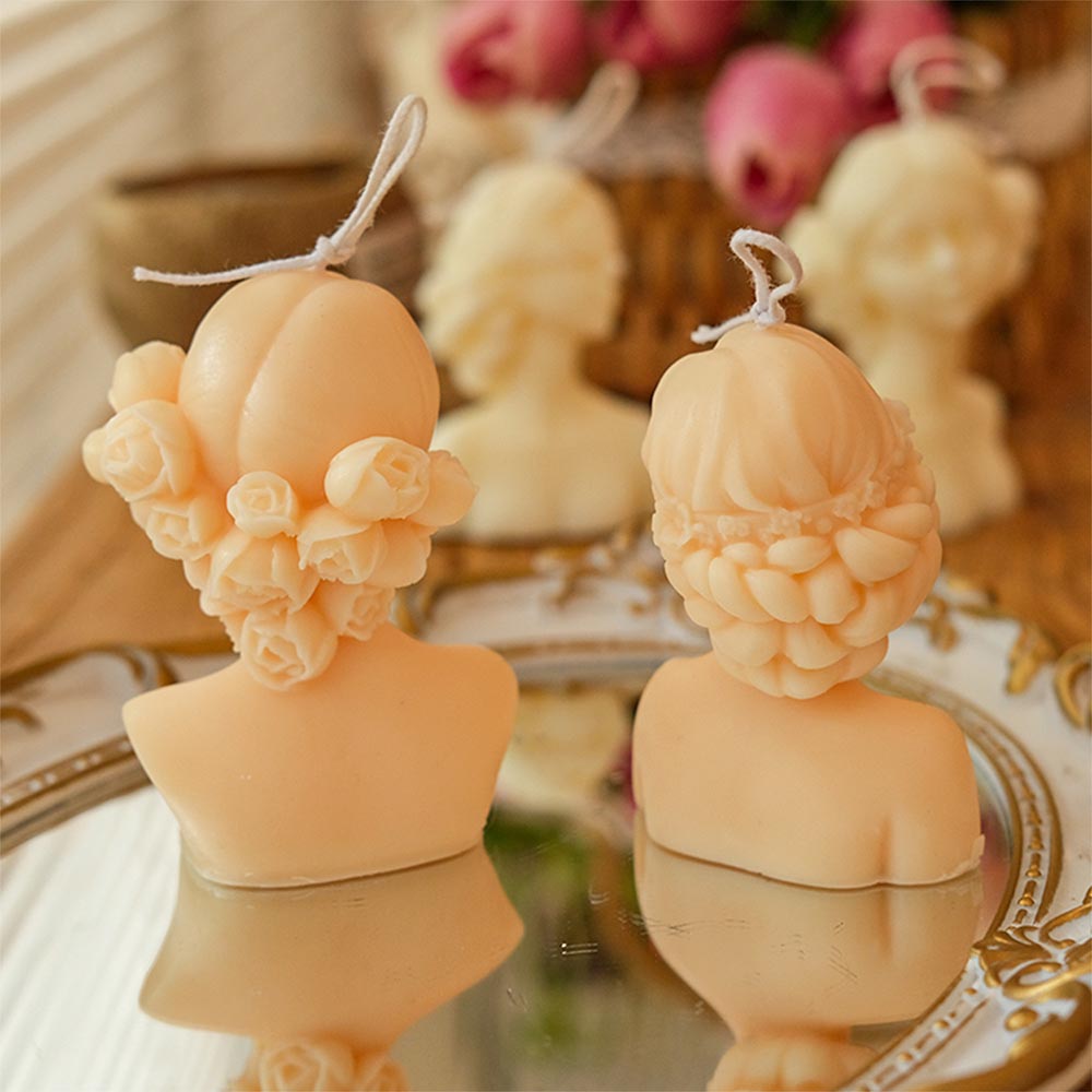 Ingenue Portrait Candle | Moongloar