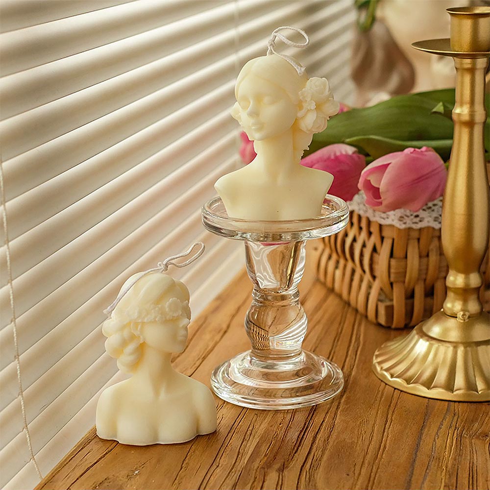 Ingenue Portrait Candle | Moongloar