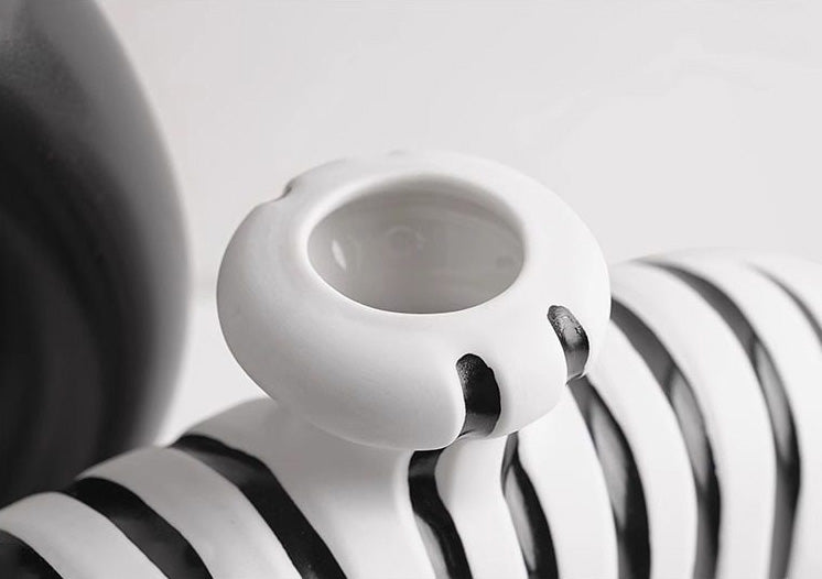 Minimalist Striped Ceramic Vase Set