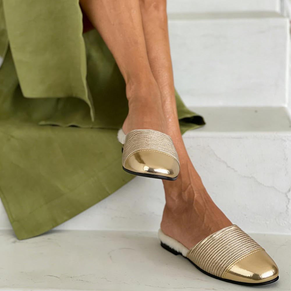 Mule in Gold Faux Leather with Fur