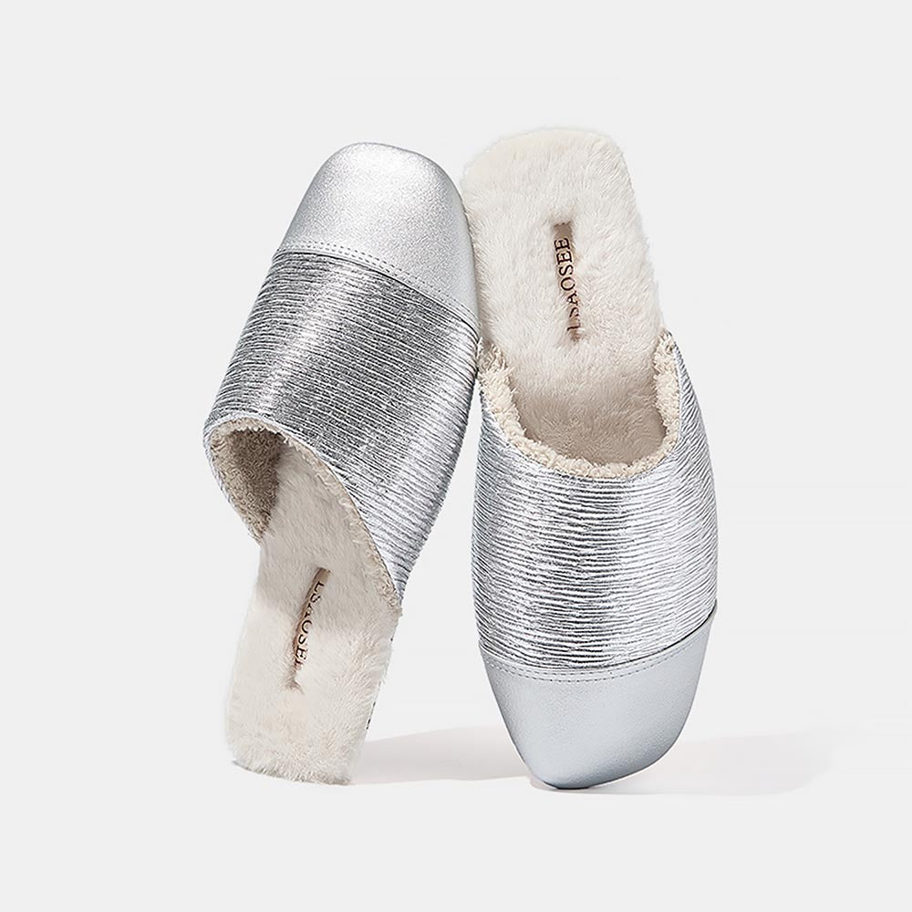 Mule in Gold Faux Leather with Fur