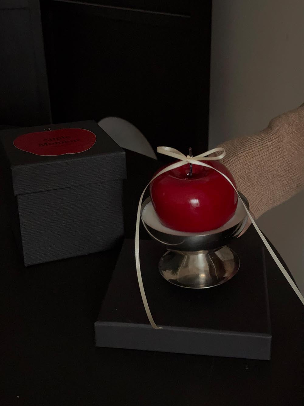 Red Apple Candle | Moongloar