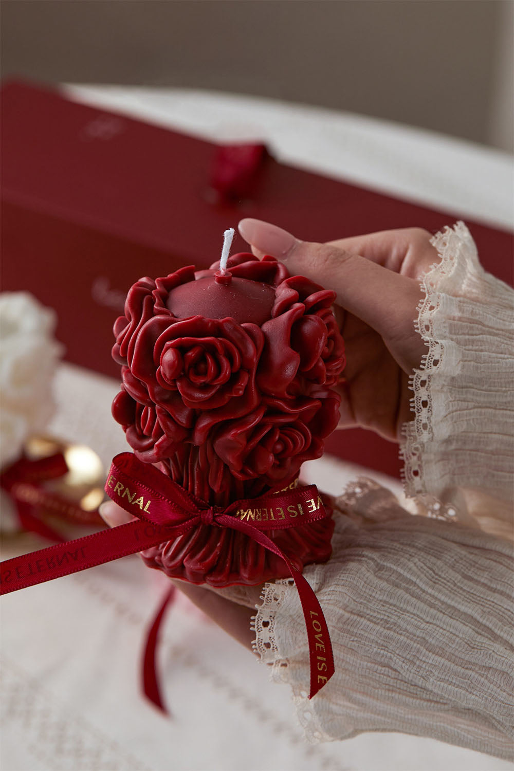 Rose Bouquet Scented Candle Gift Set