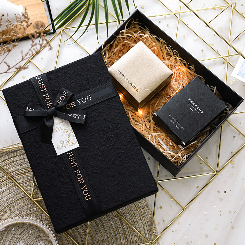 Textured Ribbon Gift Box (not shipped alone) | ZAKAPOP | Gift For ...