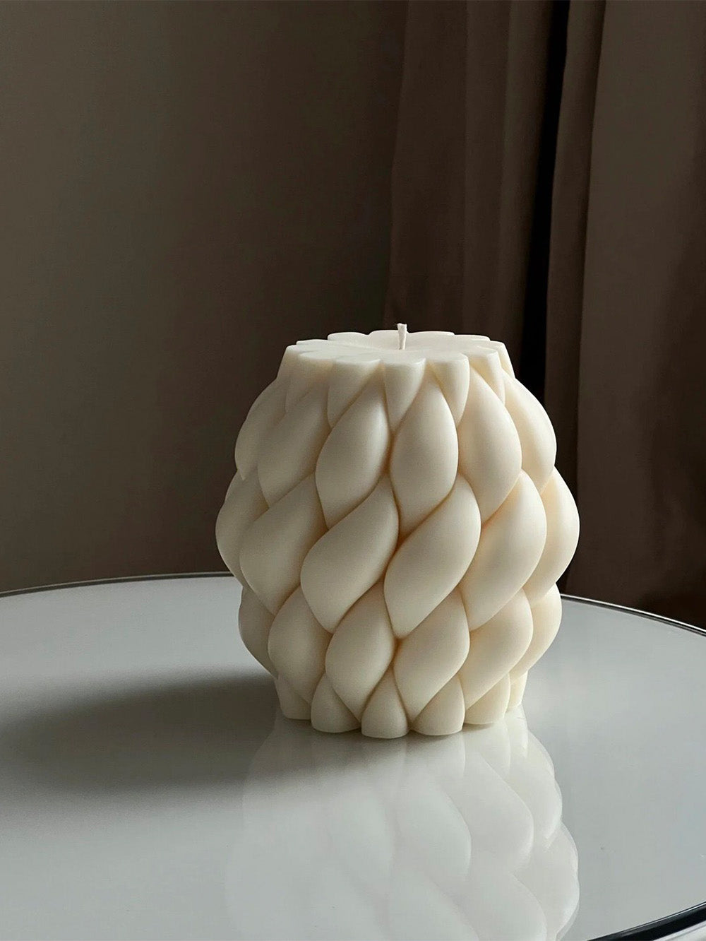Twisted Design Candle | Moongloar