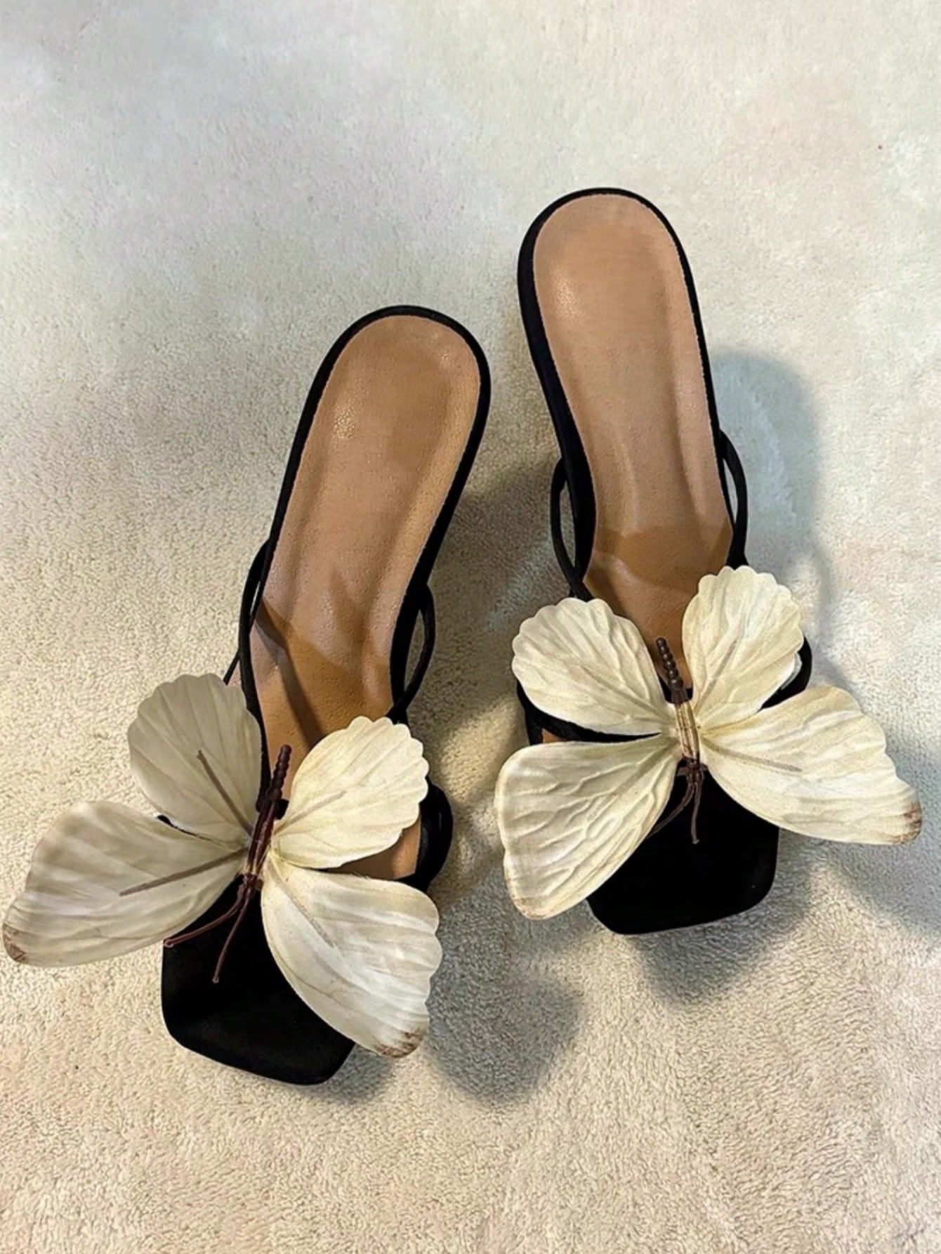 Women's Chic Butterfly Elegant Thick Heel Sandals | ZAKAPOP