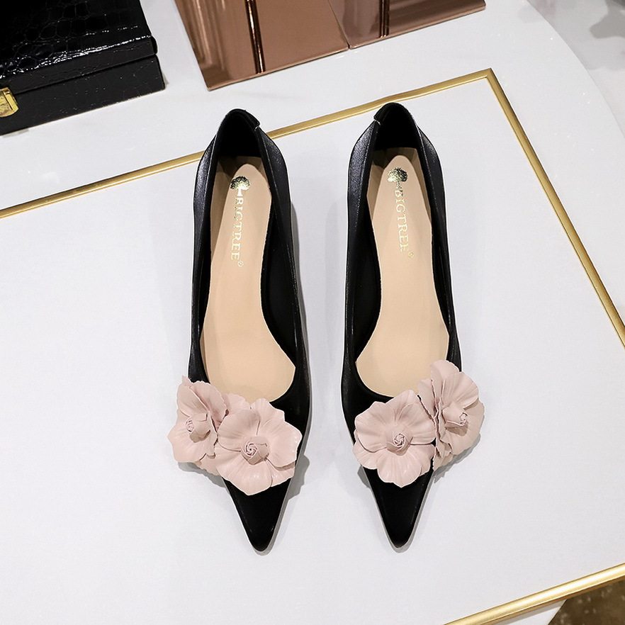 Women's French Vintage Lambskin Floral Pointed-Toe Stiletto Pumps | ZAKAPOP