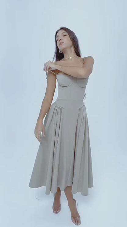 Women's Retro Pleated Solid Color Midi Dress | ZAKAPOP