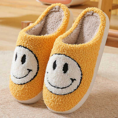 Fluffy Cute Smiley Face Winter Slippers | ZAKAPOP