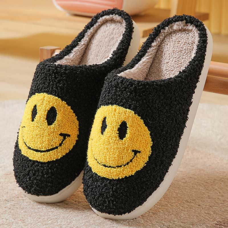 Fluffy Cute Smiley Face Winter Slippers | ZAKAPOP