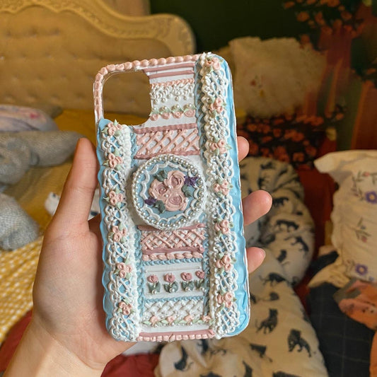 Handmade Pastoral Flowers And Lace 3d Oil Painting Retro Cream Phone Case (customizable) | ZAKAPOP